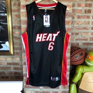 Throwback Miami Heat LeBron James NWT Kersey